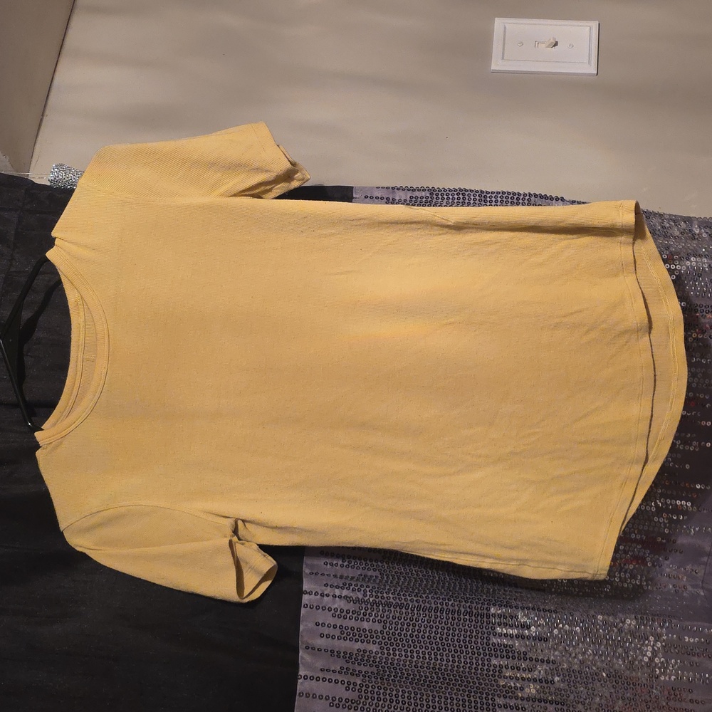 lululemon athletica Short Sleeve Crew Tee in Mustard